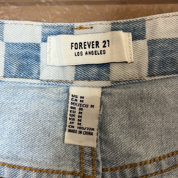 Medium forever 21 checkered denim skirt - Picture 3 of 4